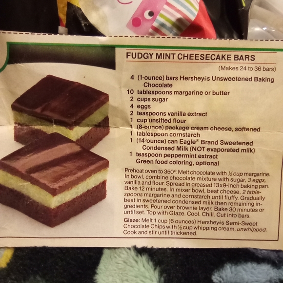 Meet your Posher, Megan - Picture 3 of 10